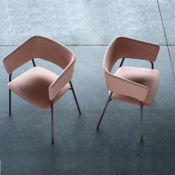 Play 538 fémvázas kárpitozott karosszék