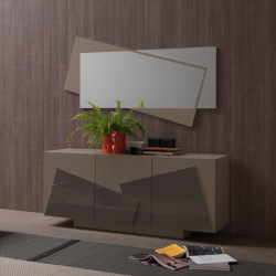 Smart 582 három ajtós Canaletto dió komód biztonsági üveggel 07 Tárolók 0 COMPAR