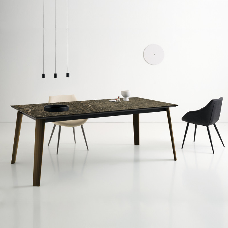 Kor 387 Bõvíthetõ üvegasztal 150-210x100cm kerámia lappal