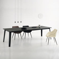 Kor 387 Bõvíthetõ üvegasztal 150-210x100cm kerámia lappal