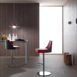 Mila 260 párnázott bárszék valódi bõr kárpittal