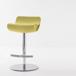 Momo 488 forgó bárszék puha Poliuretán üléssel 04 Műanyag bárszékek 0 COMPAR