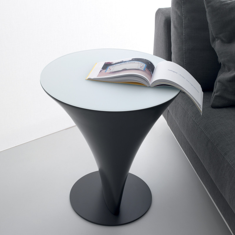 Boat 440 kerek lerakóasztal