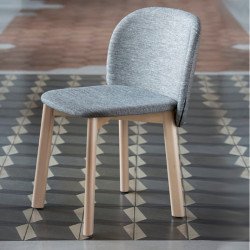 Chips S kárpitozott fa vázas szék