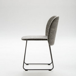 Chips SL szánkótalpas kárpitozott szék 03 Fémvázas étkezőszékek Chairs & More