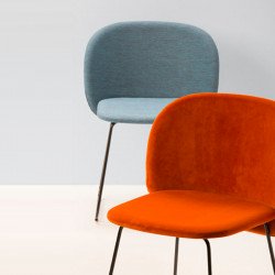 Chips SL szánkótalpas kárpitozott szék