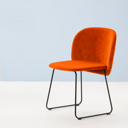 Chips SL szánkótalpas kárpitozott szék