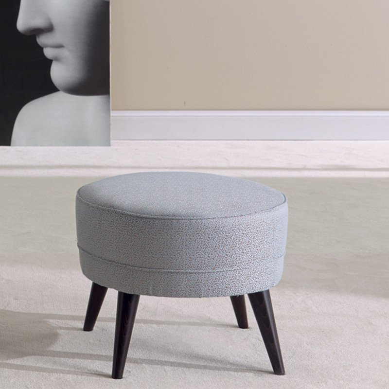 Carol 647-S kárpitozott puff