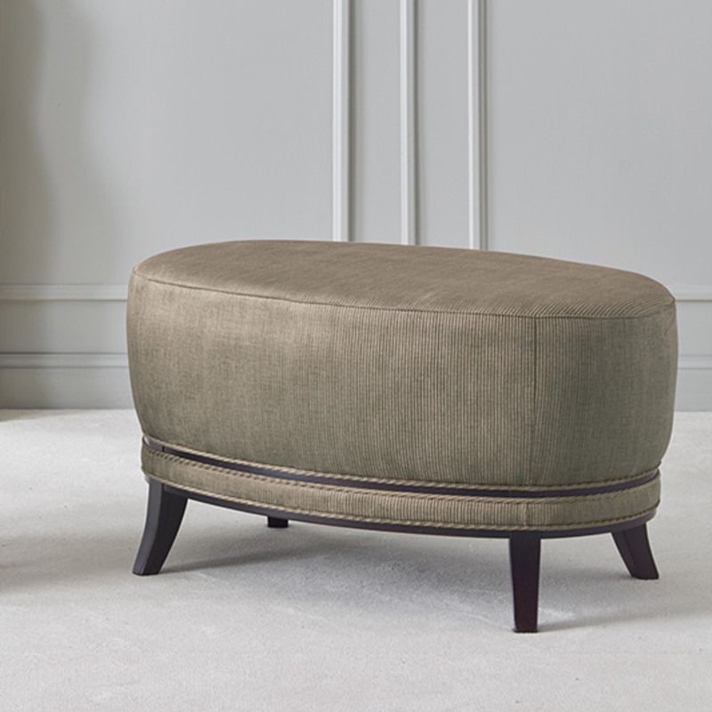 Sidney 827-S kárpitozott ovális puff