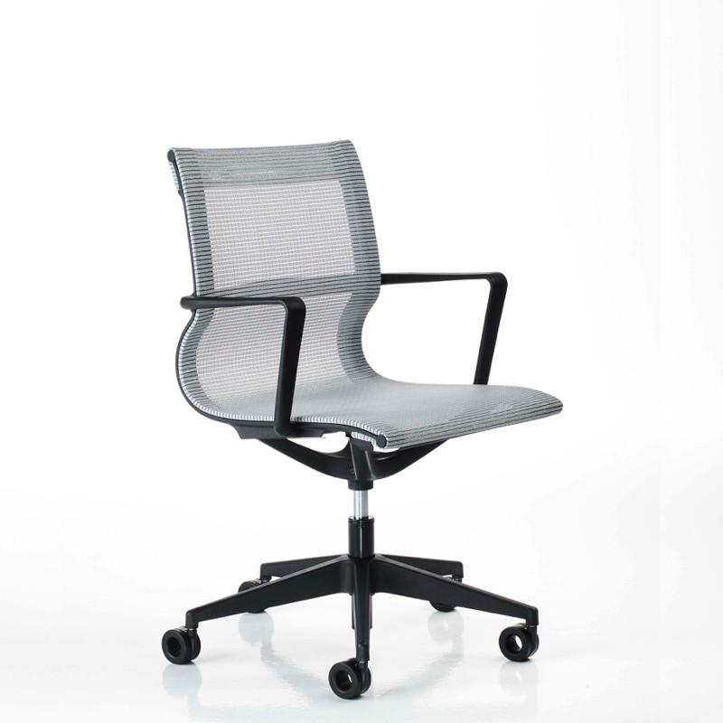 Liberty állítható magasságú irodai szék - hálós - fix fekete kartámasszokkal - 5-ágú csillag alakú központi görgõs lábbal