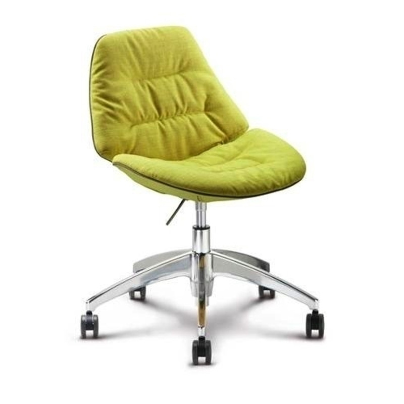 Eon állítható magasságú irodai szék görgõkkel