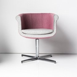 Liz kárpitozott forgatható irodai szék négy ágú csillag alakú alumínium lábbal