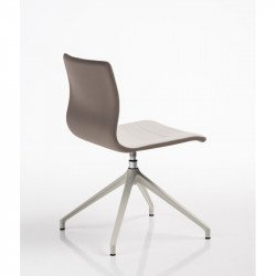 Miss kárpitozott szék négy élű piramis alakú lábbal fehér