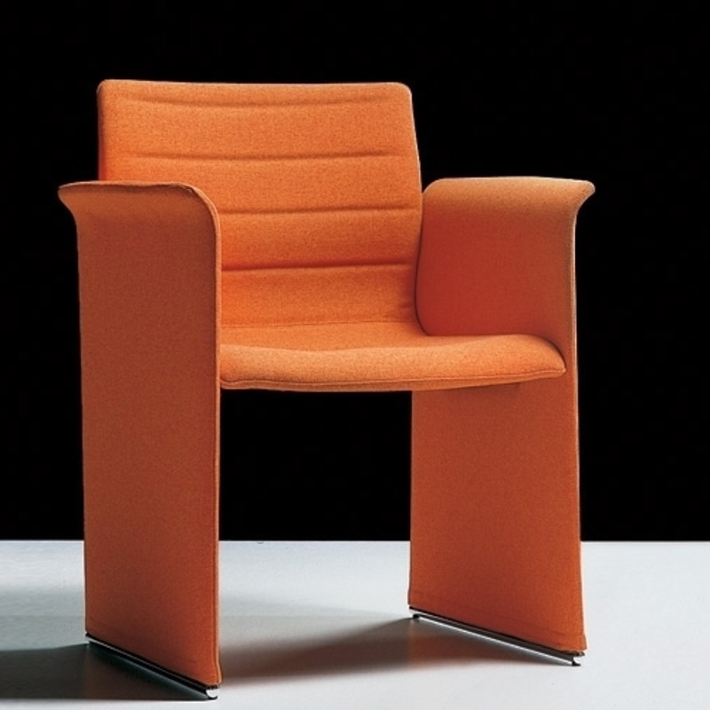 Mister kárpitozott fotel