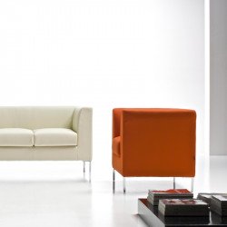 Frame kárpitozott fotel