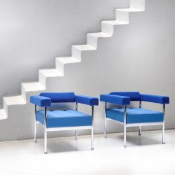 Qubiq kárpitozott fotel