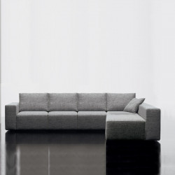 Square sarokkanapé - egy kétüléses és három egyszemélyes elemmel - hátpárnákkal és karfákkal - egyik oldalt karfa nélkül