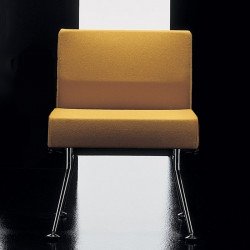 Ypsilon kárpitozott fotel karfák nélkül