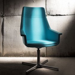 Dama kárpitozott irodai szék - négy ágú központi forgatható lábbal - hintamechanikával