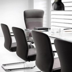 Halfpipe kárpitozott irodai szék állítható magassággal - magas háttámlával