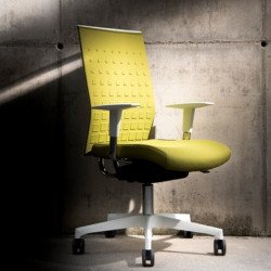 Fit Up hõformázott polipropilén háttámlájú irodai szék - fekete vázzal