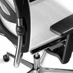 Flash hálós irodai szék fix karfákkal