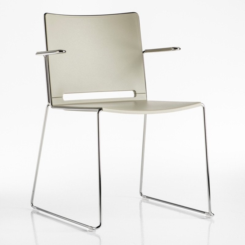 Slim polipropilén vázas karosszék krómozott szánkótalpas lábbal