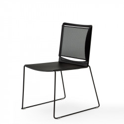 Slim hálós háttámlájú fekete szék krómozott szánkótalpas lábbal 03 Műanyag székek Diemme