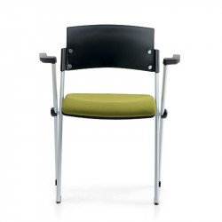 Zeta fekete polipropilén vázas karosszék kárpitozott üléssel