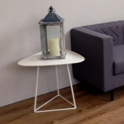 Bread fehér háromszög alakú dohányzóasztal - fehér háromszög alakú keretes lábbal 02 Dohányzóasztalok Diemme