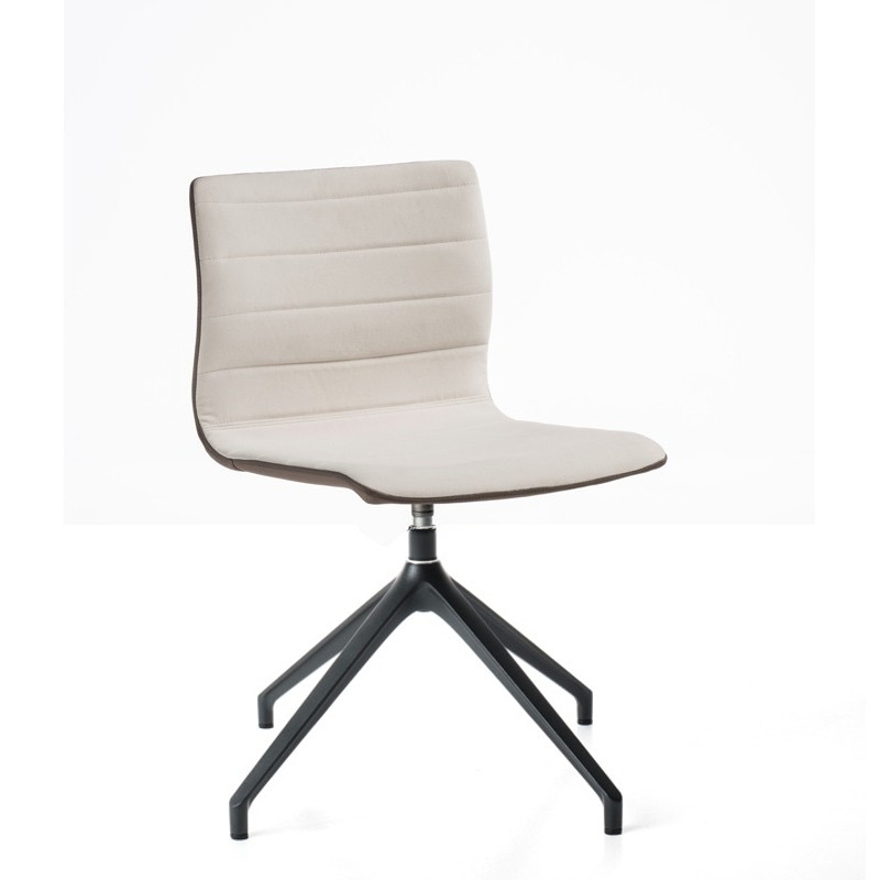 Miss kárpitozott szék négy élû piramis alakú lábbal sötétszürke