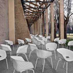 Uni-ka 594 karfás szék