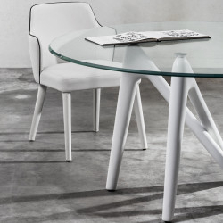 Jolly 277 kőrisfa karosszék műbőr kárpit üléssel és lábakkal