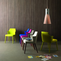 Jolly 277 kőrisfa karosszék műbőr kárpit üléssel és lábakkal