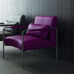 Liza 682 fém vázas karosszék műbőr kárpittal - párnával 05 Fémvázas karosszékek Olasz modern stílus COMPAR